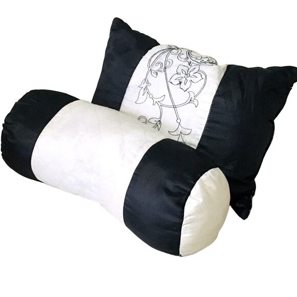 Set of Small Sofa Pillows - Picture 1 of 3